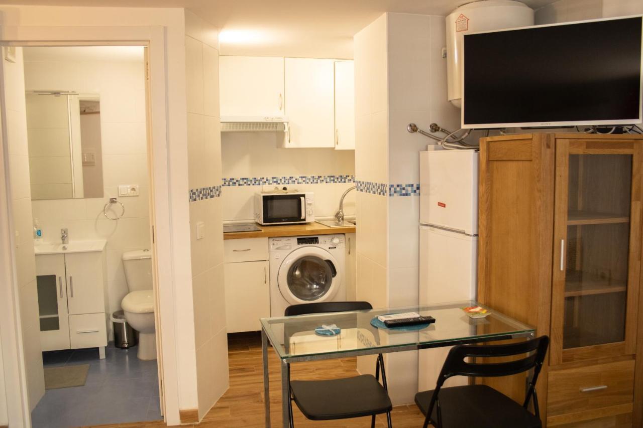 Malagueña Salerosa Apartamento - casa mata de 1 a 4 dormitorios con terraza o patio propio Málaga Exterior foto