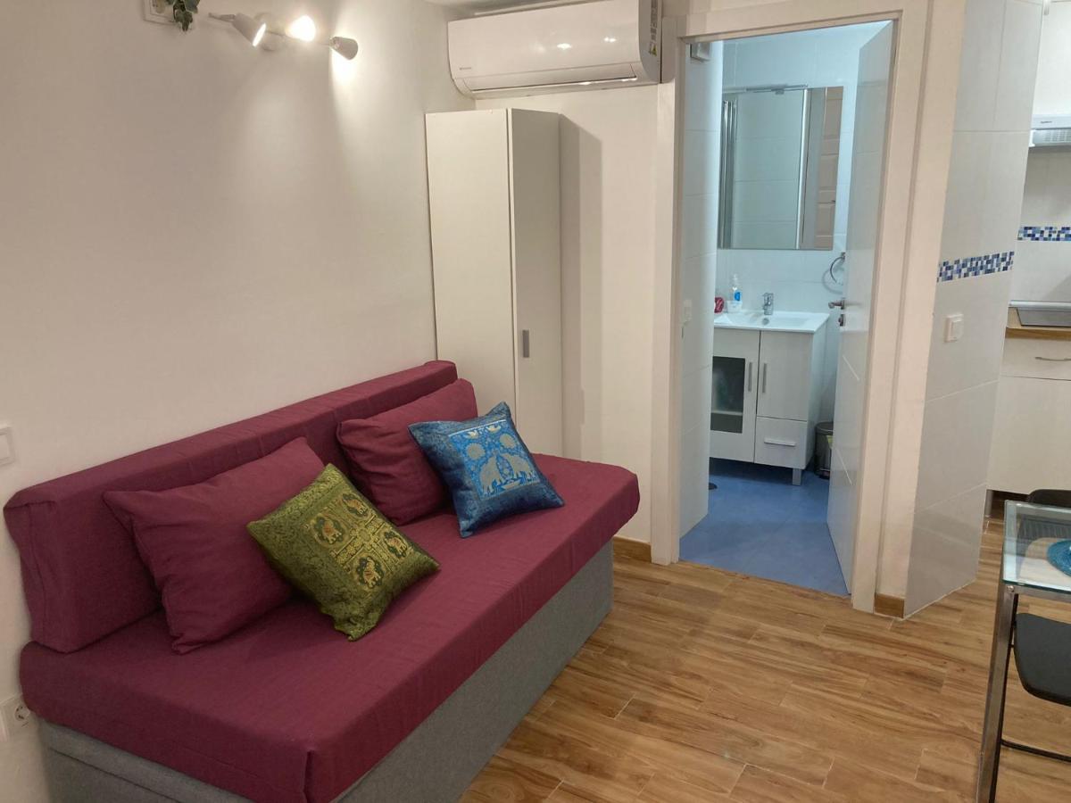 Malagueña Salerosa Apartamento - casa mata de 1 a 4 dormitorios con terraza o patio propio Málaga Exterior foto