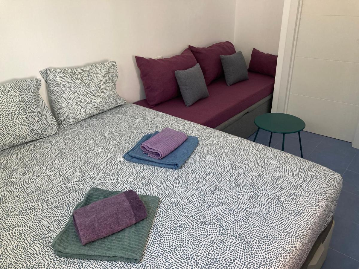 Malagueña Salerosa Apartamento - casa mata de 1 a 4 dormitorios con terraza o patio propio Málaga Exterior foto