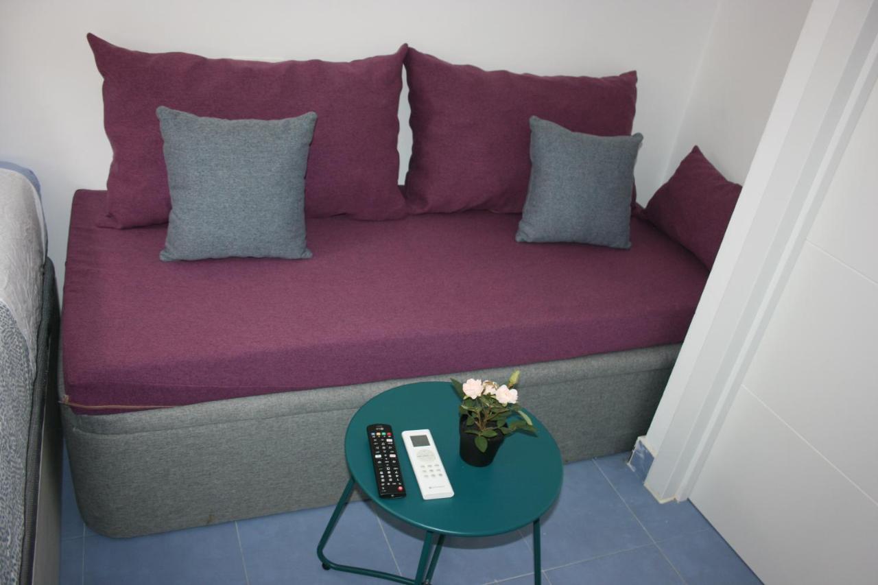 Malagueña Salerosa Apartamento - casa mata de 1 a 4 dormitorios con terraza o patio propio Málaga Exterior foto